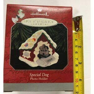 Christmas Ornament "Special Dog" Photo Holder Hallmark 1998 QX6706